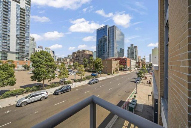 575 6th Avenue 216, San Diego, CA 92101