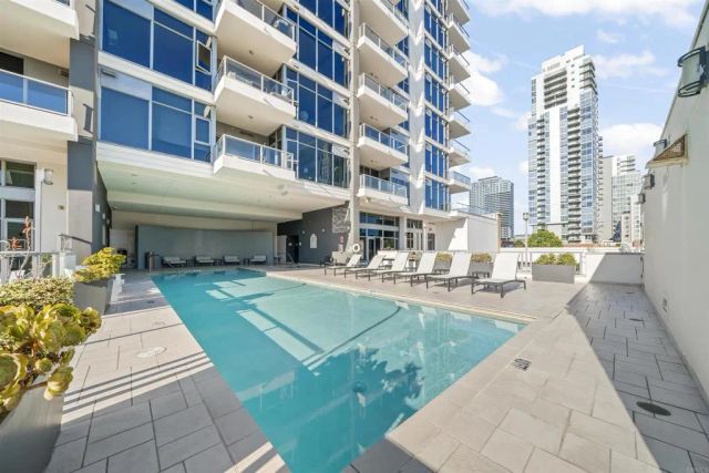 575 6th Avenue 216, San Diego, CA 92101