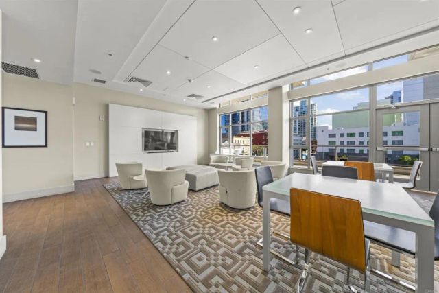 575 6th Avenue 216, San Diego, CA 92101