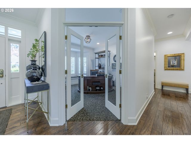 2332 DEVON Ave, Eugene, OR 97408