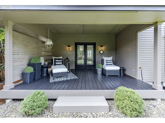 2332 DEVON Ave, Eugene, OR 97408