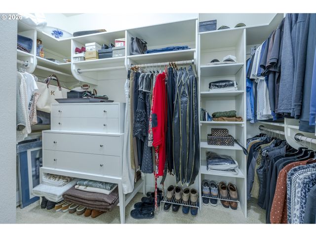 2332 DEVON Ave, Eugene, OR 97408