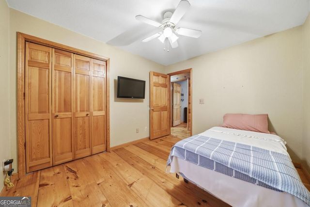 105 Blackberry Falls Court, Ellijay, GA 30536