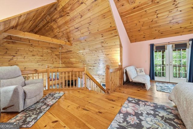 105 Blackberry Falls Court, Ellijay, GA 30536