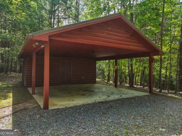 105 Blackberry Falls Court, Ellijay, GA 30536