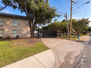 7734 Meadow Road 223, Dallas, TX 75230