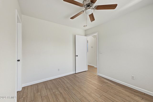 6432 W Crown King Road, Phoenix, AZ 85043