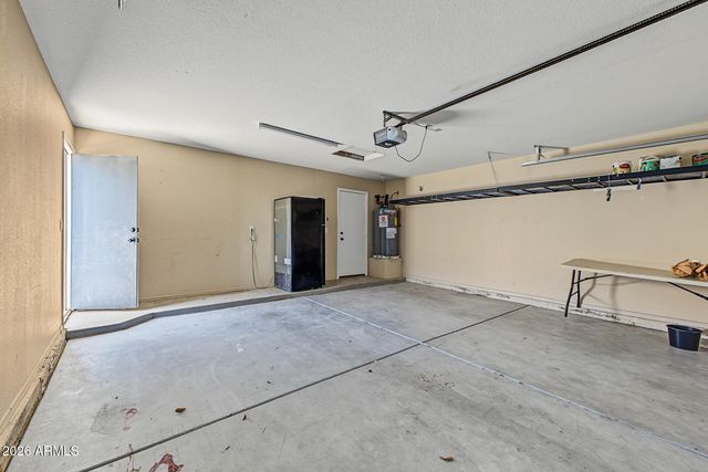 6432 W Crown King Road, Phoenix, AZ 85043
