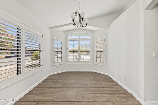 6432 W Crown King Road, Phoenix, AZ 85043
