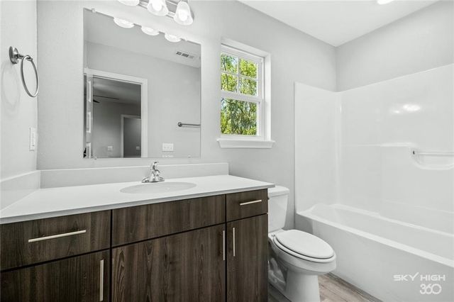 4159 W Santa Maria Lane, Fayetteville, AR 72704
