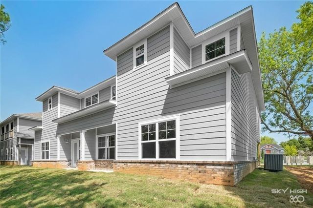 4159 W Santa Maria Lane, Fayetteville, AR 72704