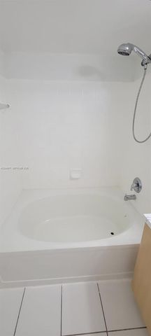2921 NE 185th Street 1202, Aventura, FL 33180