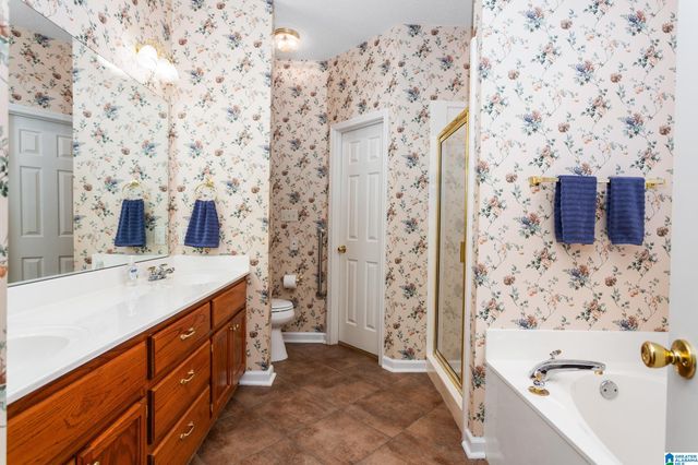 5441 J R DRIVE, Birmingham, AL 35235