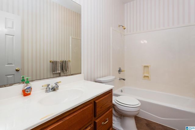 5441 J R DRIVE, Birmingham, AL 35235