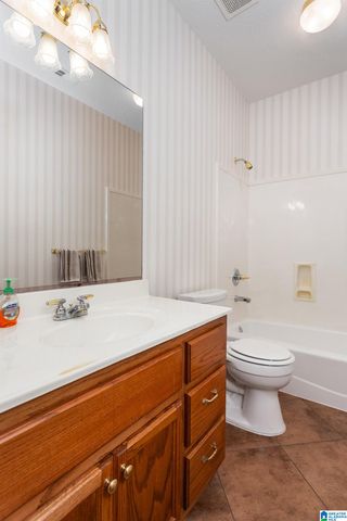 5441 J R DRIVE, Birmingham, AL 35235