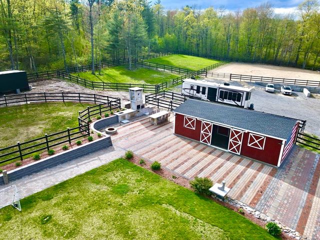 40 Princeton Road, Rutland, MA 01543