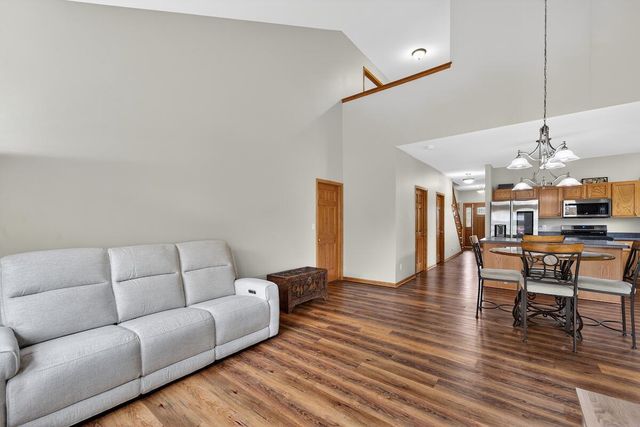 1631 Rolling Green DRIVE, Mount Pleasant, WI 53406