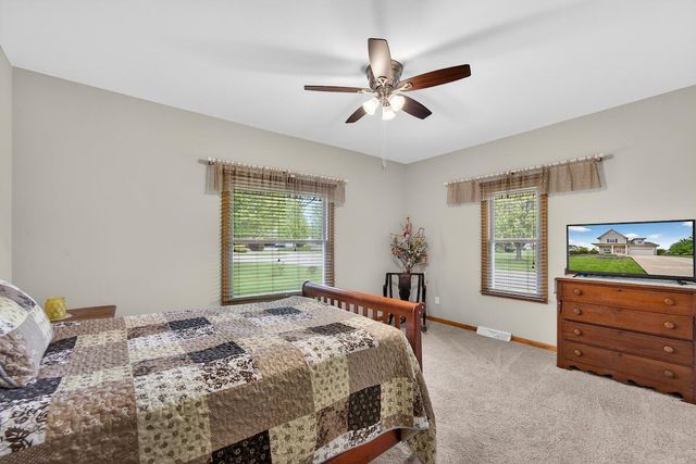 1631 Rolling Green DRIVE, Mount Pleasant, WI 53406