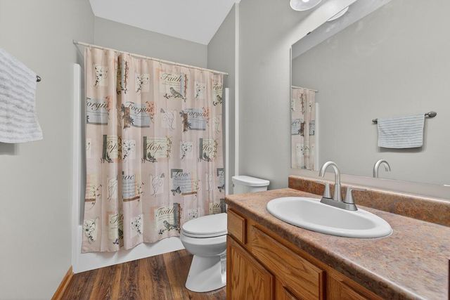1631 Rolling Green DRIVE, Mount Pleasant, WI 53406