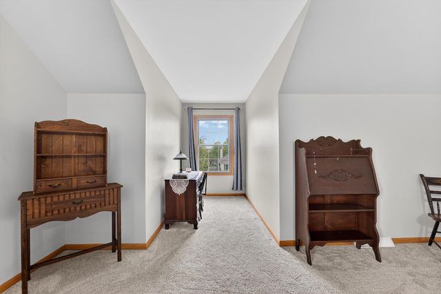 1631 Rolling Green DRIVE, Mount Pleasant, WI 53406