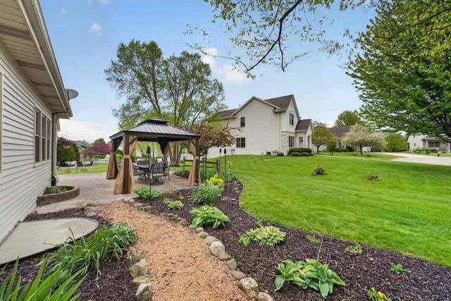 1631 Rolling Green DRIVE, Mount Pleasant, WI 53406
