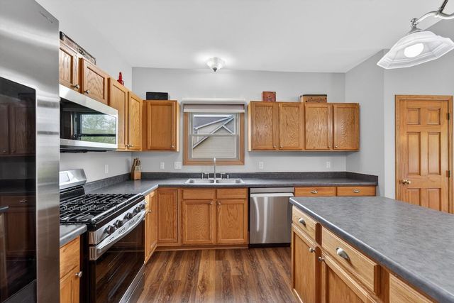 1631 Rolling Green DRIVE, Mount Pleasant, WI 53406