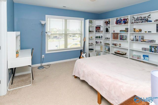 7502 SE Colibri Circle, Owens Cross Roads, AL 35763