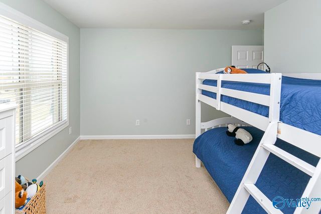 7502 SE Colibri Circle, Owens Cross Roads, AL 35763