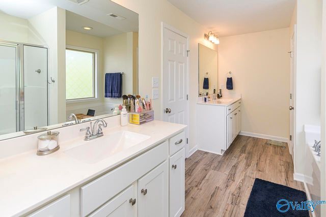 7502 SE Colibri Circle, Owens Cross Roads, AL 35763