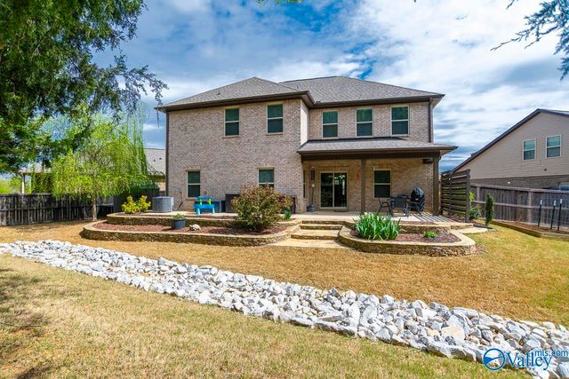 7502 SE Colibri Circle, Owens Cross Roads, AL 35763