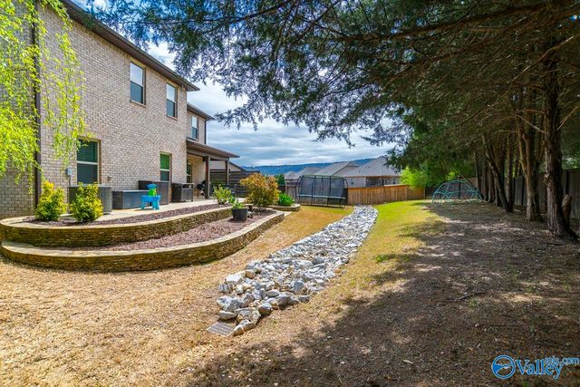 7502 SE Colibri Circle, Owens Cross Roads, AL 35763