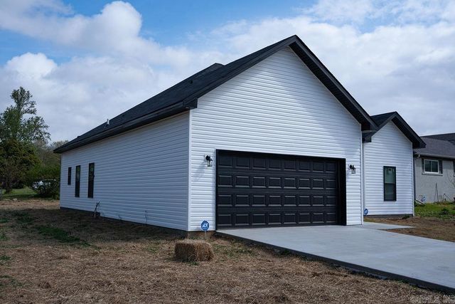 101 Montana Avenue, North Little Rock, AR 72118