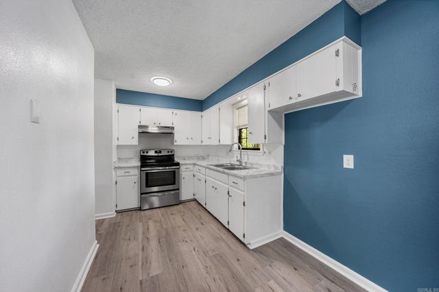 1009 W 52Nd Street, North Little Rock, AR 72118