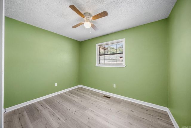 1009 W 52Nd Street, North Little Rock, AR 72118