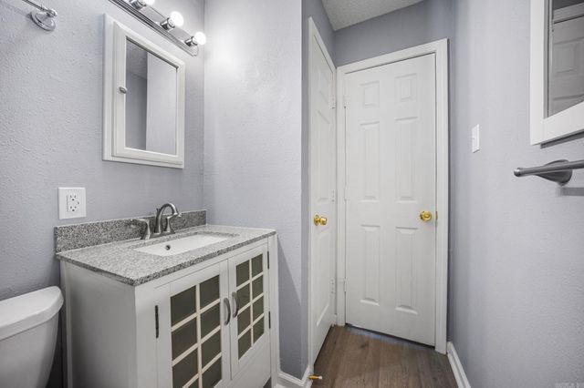 1009 W 52Nd Street, North Little Rock, AR 72118