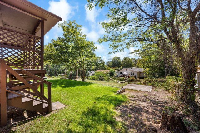 1009 W 52Nd Street, North Little Rock, AR 72118