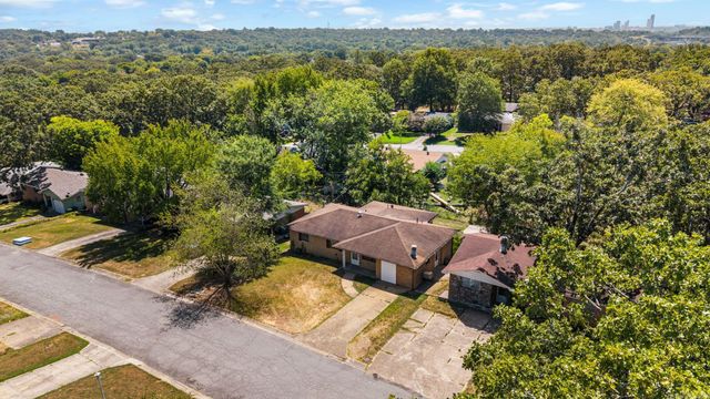 1009 W 52Nd Street, North Little Rock, AR 72118