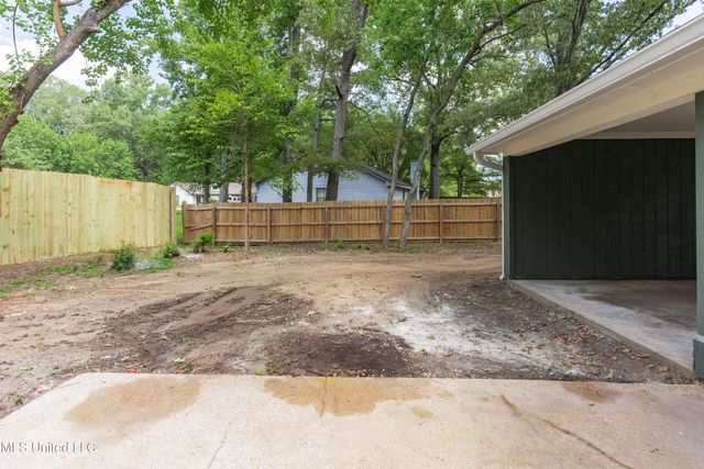 110 Casa Grande Drive, Clinton, MS 39056