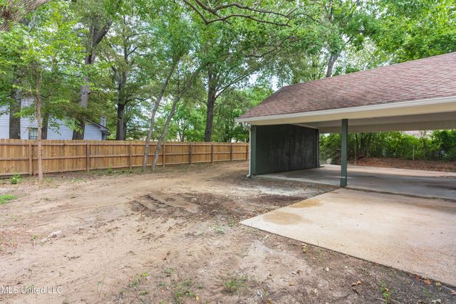 110 Casa Grande Drive, Clinton, MS 39056