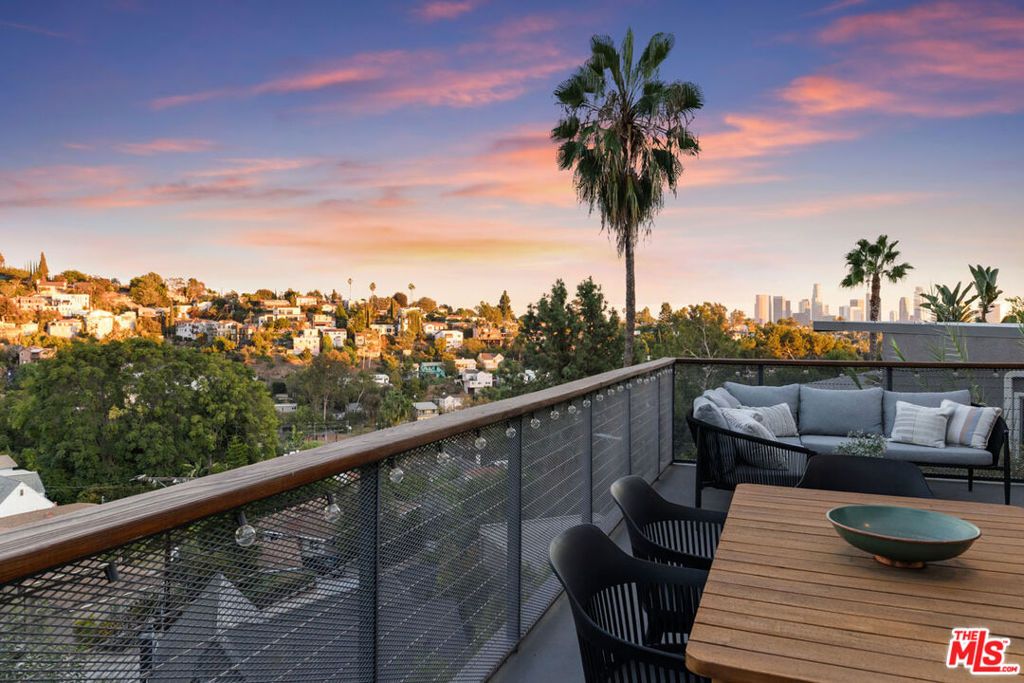 1684 Rotary Drive, Los Angeles, CA 90026 — photo 3