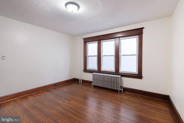 1604 HAMILTON AVE, Hamilton, NJ 08629