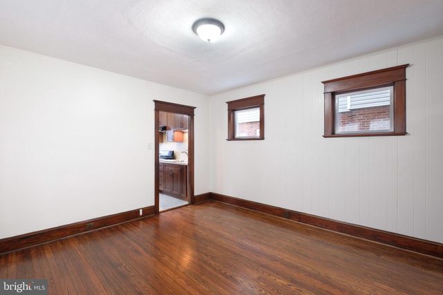 1604 HAMILTON AVE, Hamilton, NJ 08629