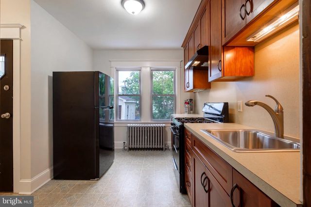 1604 HAMILTON AVE, Hamilton, NJ 08629