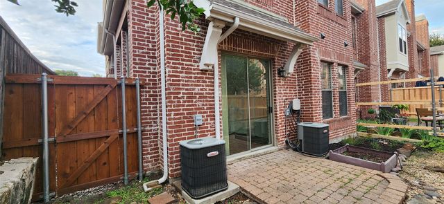 1211 Lake Pointe Way, Richardson, TX 75080