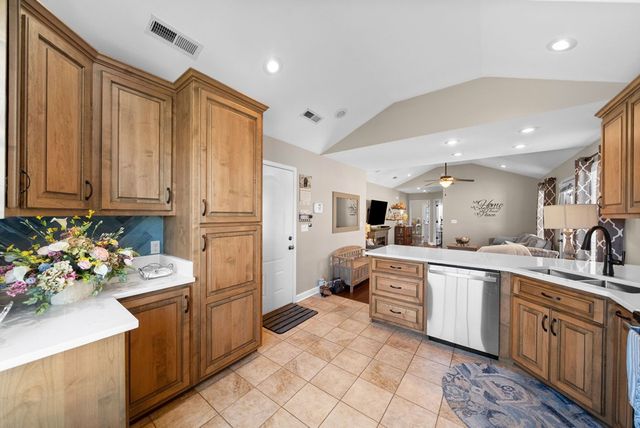 321 N Abbey Way, Hopkinsville, KY 42240