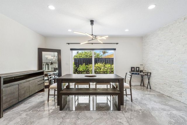 2200 SE 9TH Street, Pompano Beach, FL 33062