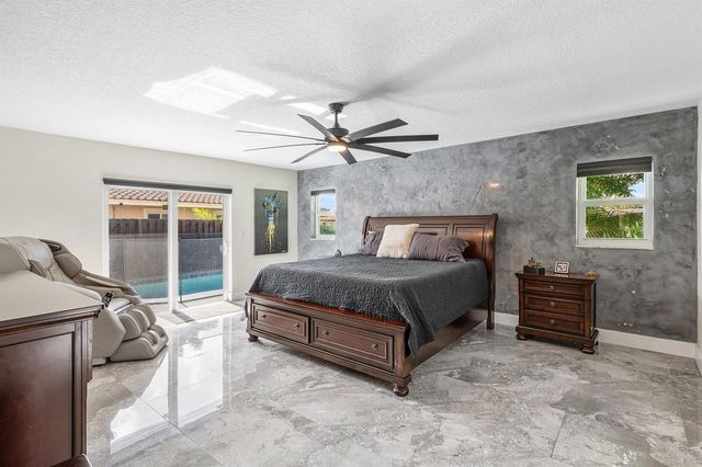 2200 SE 9TH Street, Pompano Beach, FL 33062
