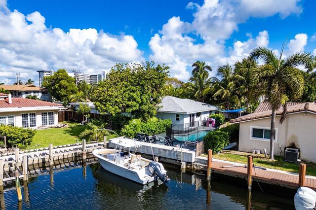 2200 SE 9TH Street, Pompano Beach, FL 33062