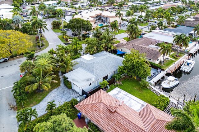 2200 SE 9TH Street, Pompano Beach, FL 33062