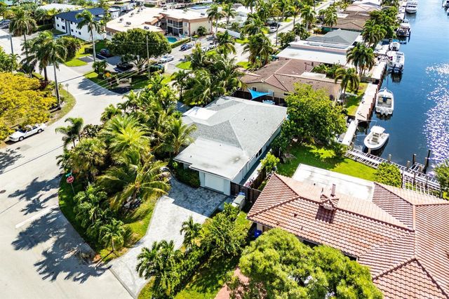 2200 SE 9TH Street, Pompano Beach, FL 33062